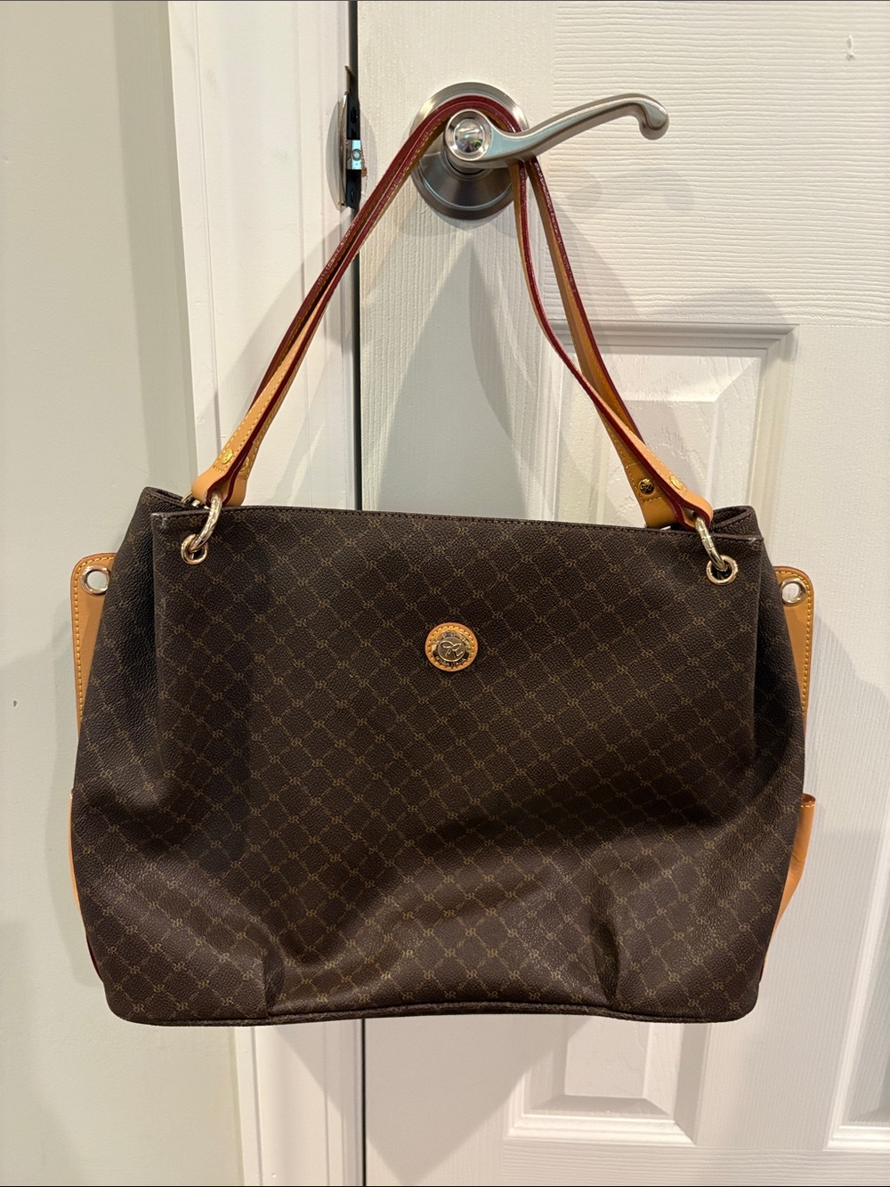 Rioni Leather Tote